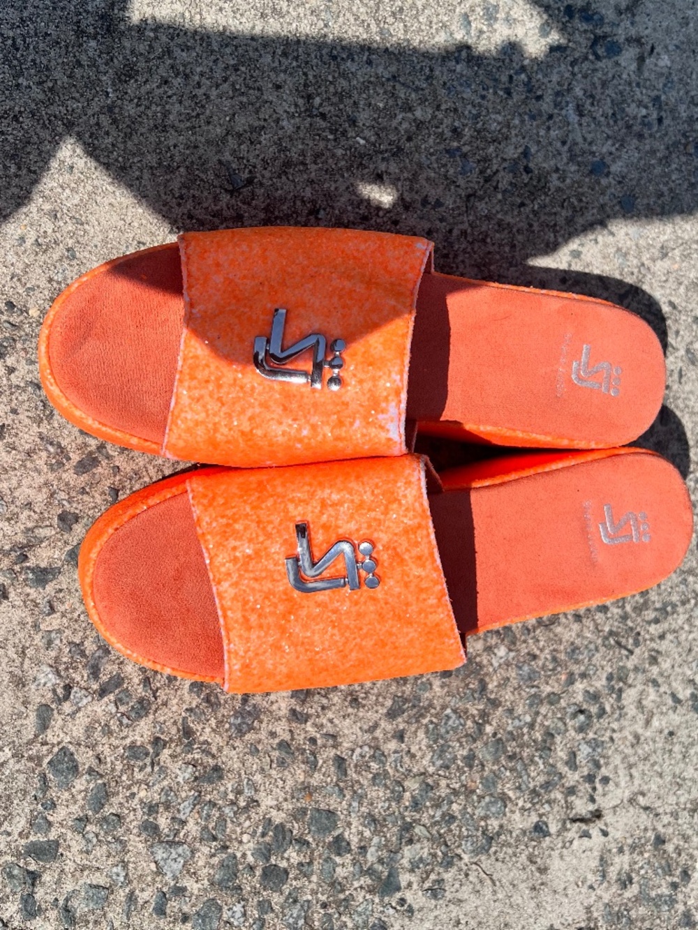 Shane Justin platform slides